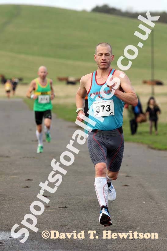 David Thompson (Barnsley AC) on his way to 3rd place in the Newcastle Town Moor Marathon. Photo: David T. Hewitson/Sports for All Pics